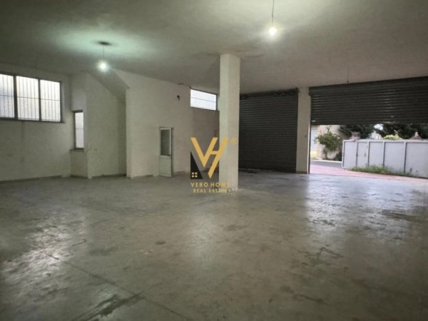 Tirane, jepet me qera magazine Kati 0, 376 m² 1.200 € (KASHAR)
