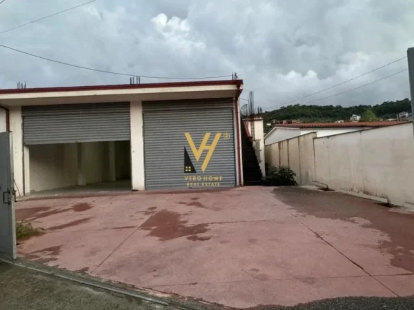 Tirane, jepet me qera magazine Kati 0, 376 m² 1.200 € (KASHAR)