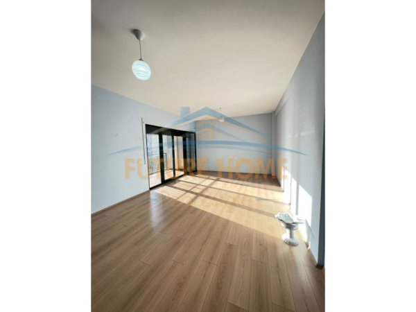 Tirane, shitet apartament 2+1 Kati 2, 114 m² 170.000 € (Unaza e Re)