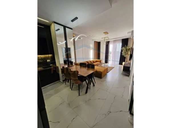 Durres, shitet apartament 1+1 , 80 m² 159.200 € (Shitet Apartament 1+1 Me Pamje Nga Deti,Qerret, Durres)