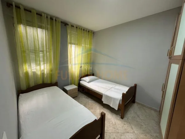 Qerret, jepet me qera apartament 2+1 Kati 0, 85 m² 630 € 