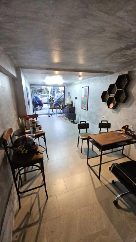 Tirane, jepet me qera ambjent biznesi Kati 0, 30 m² 330 € (Lidhja e Prizrenit)