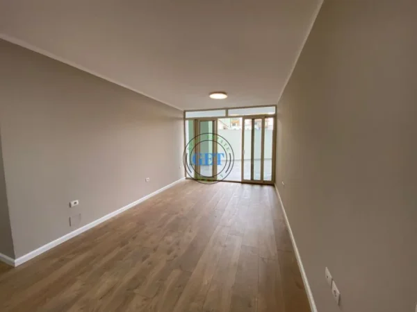 Durres, shitet apartament 2+1+Ballkon Kati 3, 176 m² 199.000 € (Vollga,Durres)