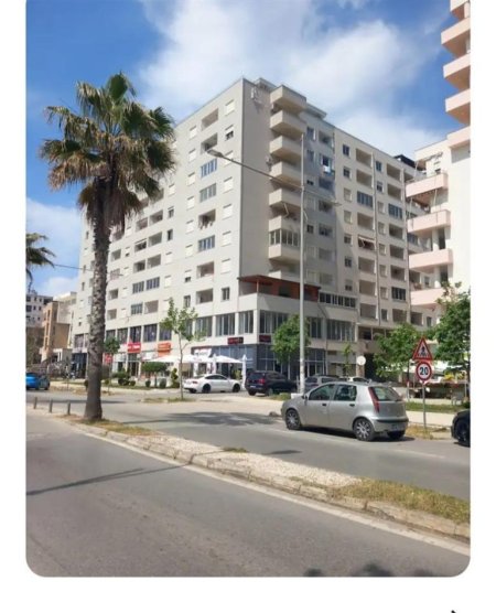 Durres, jepet me qera garsonier 1+1 Kati 5, 32 m² 250 € (Plazh, Durres)