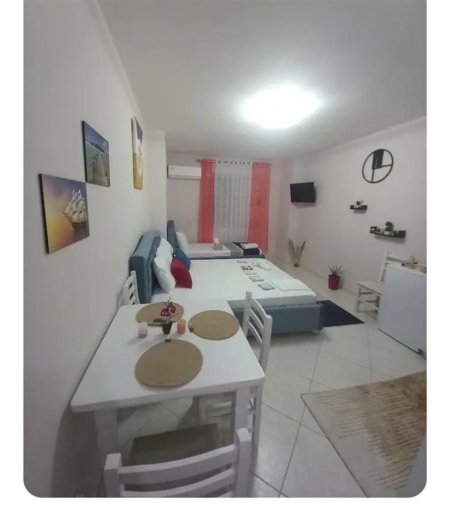 Durres, jepet me qera garsonier 1+1 Kati 5, 32 m² 250 € (Plazh, Durres)