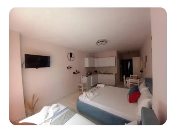 Durres, jepet me qera garsonier 1+1 Kati 5, 32 m² 250 € (Plazh, Durres)