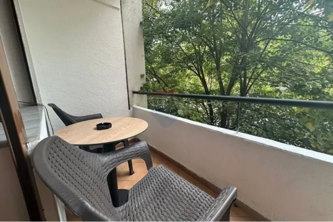Tirane, jepet me qera zyre Kati 2, 69 m² 900 € (Zyre për Qira në Qendër të Tiranës!)
