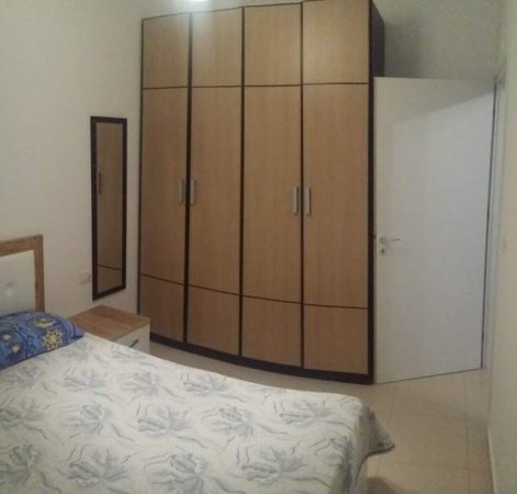 Tirane, jepet me qera apartament 1+1 Kati 9, 65 m² 300 Euro (Inxhinieria e Ndertimit)