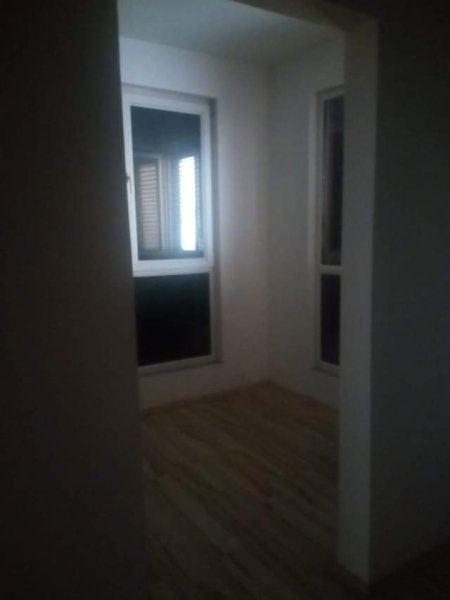 Tirane, jap me qera Vile 3+1+A+BLK Kati 3, 270 m² 1.900 Euro (Fakulteti i Shkencace te Natyres)