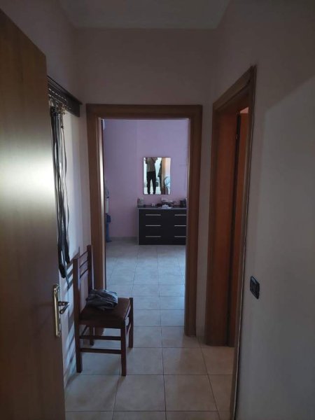 Tirane, jepet me qera apartament 2+1+BLK Kati 6, 85 m² 380 Euro (Kodra Diellit)