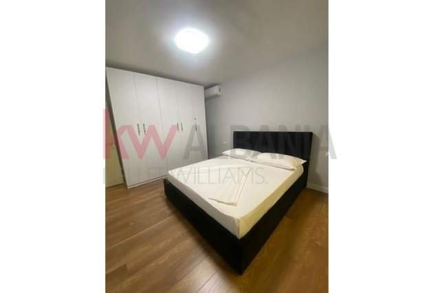 Tirane, jepet me qera apartament 1+1 Kati 1, 60 m² 500 Euro (Stadiumi Dinamo)