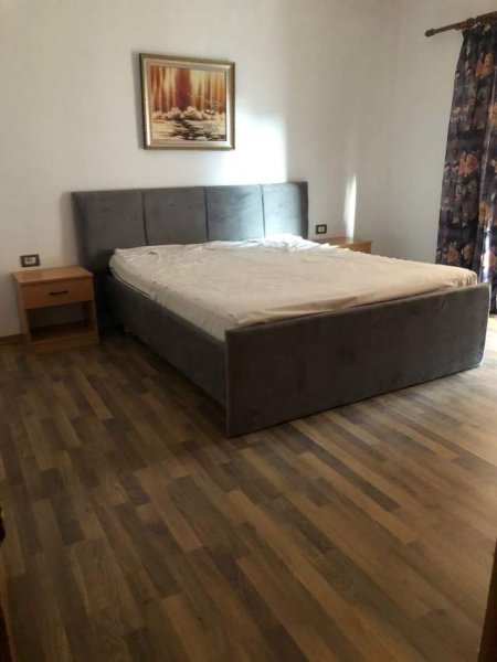 Tirane, jepet me qera apartament 2+1+BLK Kati 4, 100 m² 41.000 Leke (Tregu Elektrik)