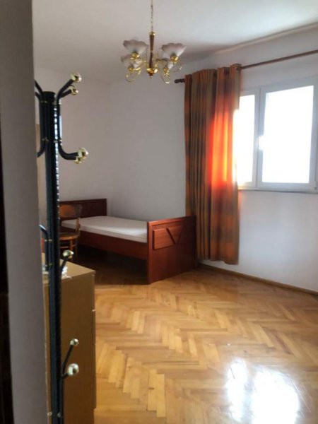 Tirane, jepet me qera apartament 2+1+BLK Kati 4, 100 m² 41.000 Leke (Tregu Elektrik)