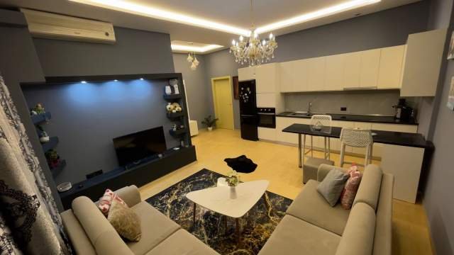 Tirane, jepet me qera apartament 2+1+BLK Kati 1, 125 m² 500 Euro (dalip topi)