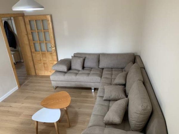 Tirane, jap me qera 2+1+BLK Kati 4, 74 m² 550 Euro