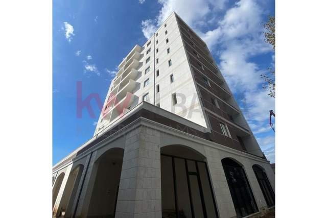 Tirane, shitet apartament 1+1 Kati 6, 83 m² 64.000 Euro (Bulevardi Blu,Kamez)