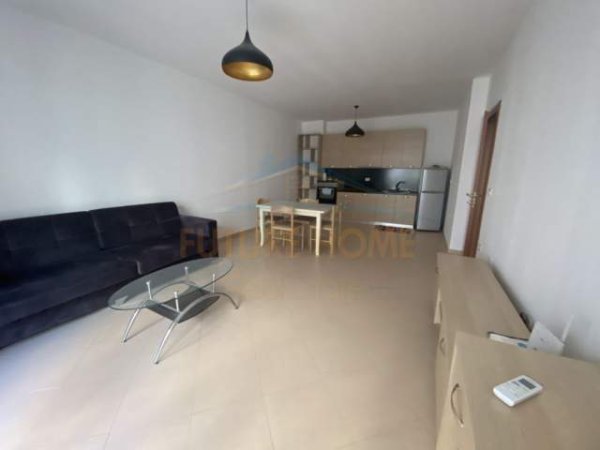 Durres, jepet me qera apartament 1+1+BLK Kati 4, 80 m² 350 Euro (Vollga, Durres)