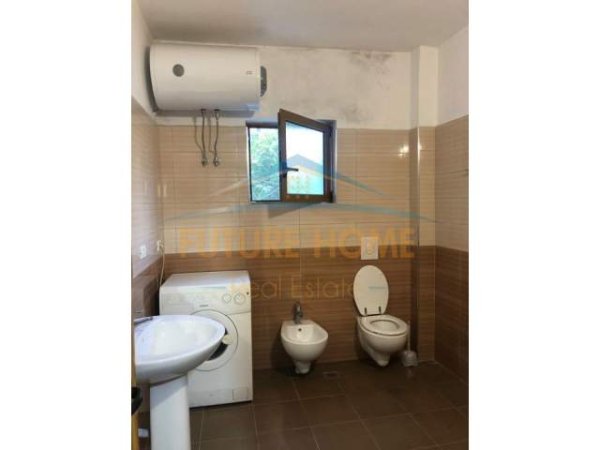 Durres, jepet me qera shtepi 2+1+BLK Kati 1, 133 m² 170 Euro (Ish Keneta, Durres)