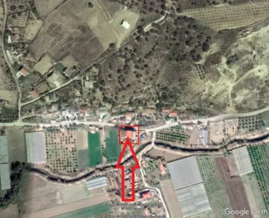 Lushnje, Shitet Toke Are + Truall  + Ndertese 2 kateshe, Cmimi Fillestar 3.212.800 Leke (Karbunare, Lushnje)