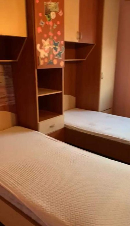 Tirane, jepet me qera apartament 2+1 Kati 4, 80 m² 350 Euro (Rruga e Kavajes)