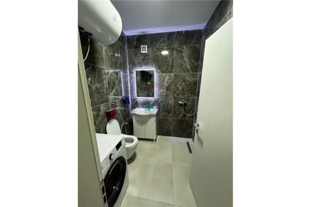 ofert apartament 65 m² 650 Euro (komuna e parisit)