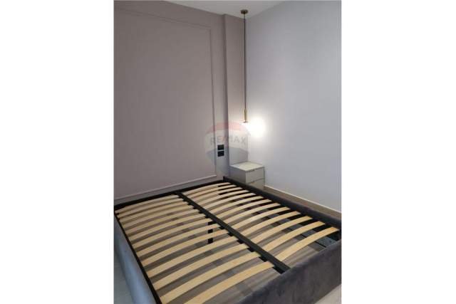 Tirane, jepet me qera apartament 1+1 75 m² 800 Euro (TEGU)