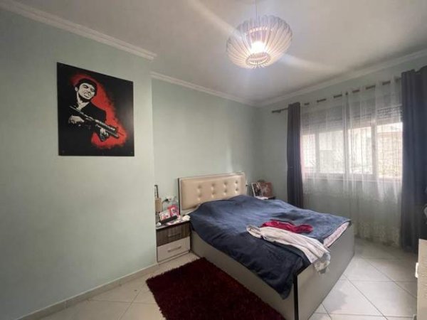 Tirane, jepet me qera apartament 2+1 Kati 7, 100 m² 400 Euro (Astir)
