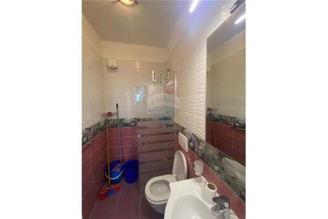 Tirane, jepet me qera apartament 110 m² 550 Euro (LIQENI I THATE)