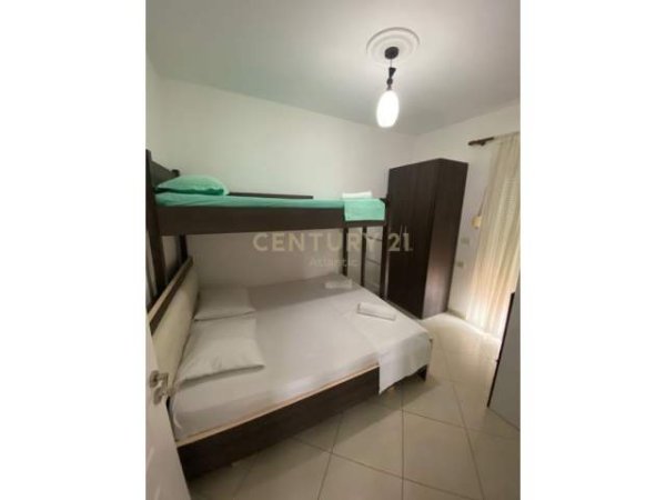 Durres, jepet me qera apartament 2+1+BLK Kati 2, 105 m² 300 Euro (prane Rrotes se Kuqe, Durres, Plazh)