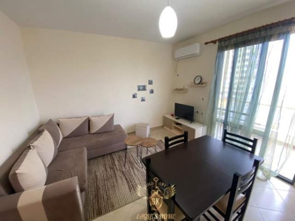 Durres, jepet me qera apartament 1+1+BLK Kati 4, 75 m² 300 Euro (🏡Lagja 13,Plazh Durres)