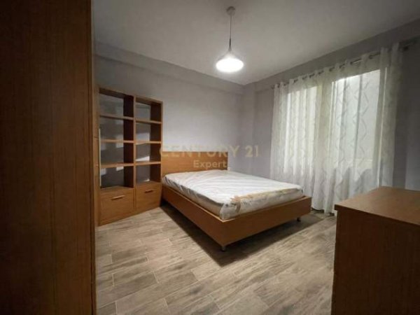 Tirane, jepet me qera apartament 1+1+BLK Kati 6, 69 m² 400 Euro (Rruga Bernard Bilota)