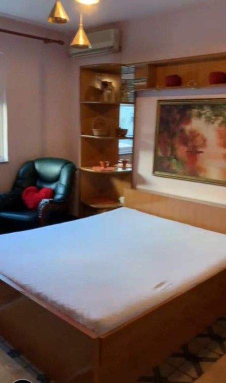 Tirane, jepet me qera apartament 2+1+BLK Kati 4, 80 m² 350 Euro