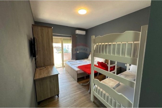 Durres, shitet apartament 4+1 Kati 3, 170 m² (Plazh)