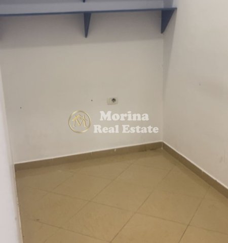 Tirane, shitet dyqan Kati 0, 42 m² 83.000 € (Rruga 4 Deshmoret)