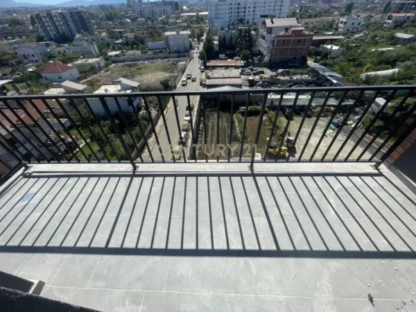 Tirane, shitet apartament 2+1 Kati 6, 103 m² 123.000 € (paskuqan)