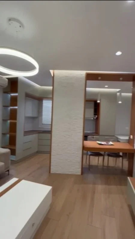 Tirane, jepet me qera apartament 2+1+Aneks+Ballkon Kati 7, 79 m² 700 € (Astir)