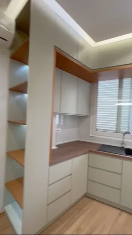 Tirane, jepet me qera apartament 2+1+Aneks+Ballkon Kati 7, 79 m² 700 € (Astir)