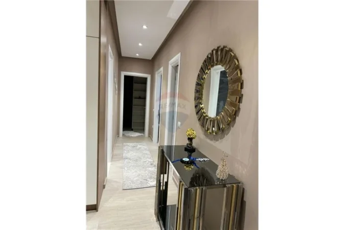 Tirane, jepet me qera apartament 2+1 , 113 m² 800 € (Ruga e Ullishtes - Liqeni i Thatë)