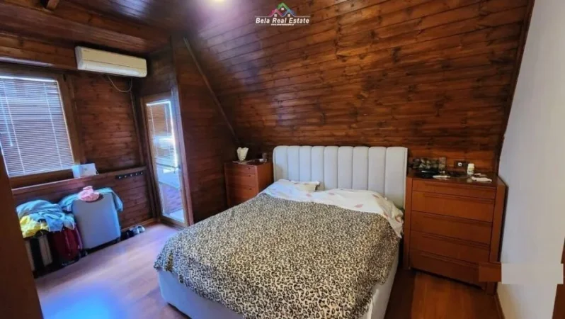 Tirane, jepet me qera Vile 2+1 Kati 3, 100 m² 700 € (myslym shyri)