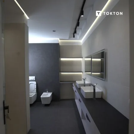 Tirane, jepet me qera Vile 5+1+Aneks+Ballkon Kati 4, 1.000 m² 3.000 € (Petrel)