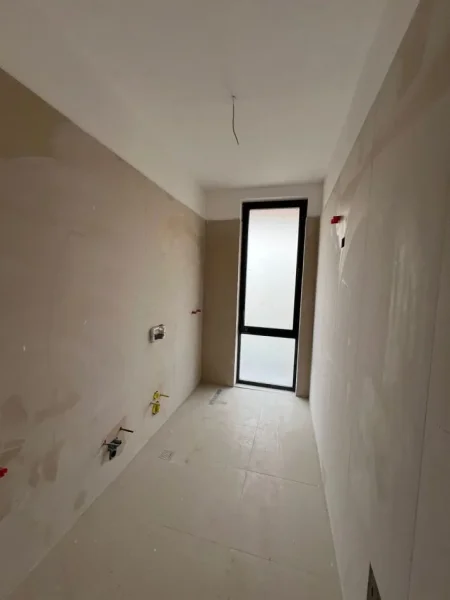 Tirane, shitet apartament 3+1+Aneks+Ballkon Kati 2, 157 m² 243.000 € (bulevardi i ri)