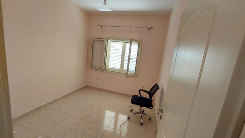 Tirane, jepet me qera apartament 2 Katshe Kati 2, 170 m² 450 € (Fresk)