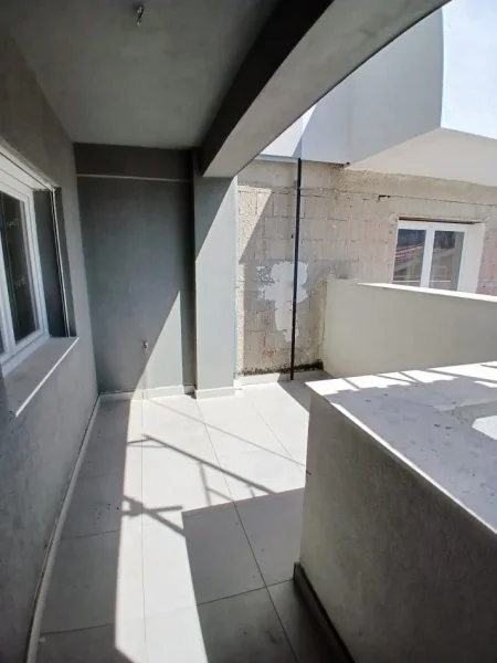 Tirane, shitet apartament 1+1 , 74 m² 115.000 € (Ish Sheshi Shqiponja)