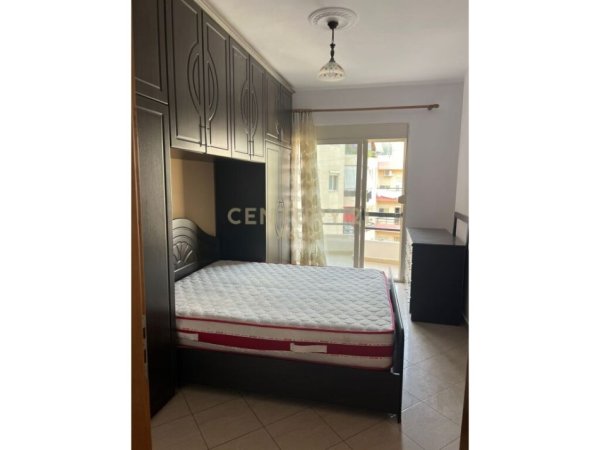 shitet apartament 2+1+Ballkon Kati 8, 90 m² 105.000 € (Rr. Foto Xhavella)