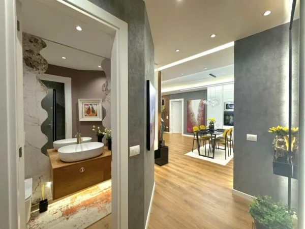 Tirane, shitet apartament 2+1 , 110 m² 248.000 € (Liqeni i Thate)