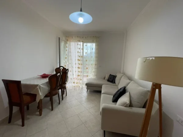 Tirane, shitet apartament 1+1 Kati 5, 55 m² 69.000 € (Fresk)