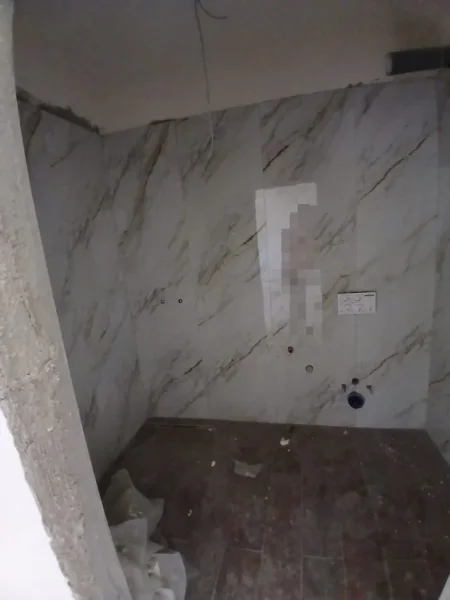 Tirane, shitet apartament 1+1 Kati 2, 74 m² 115.000 € (Ish Sheshi Shqiponja)