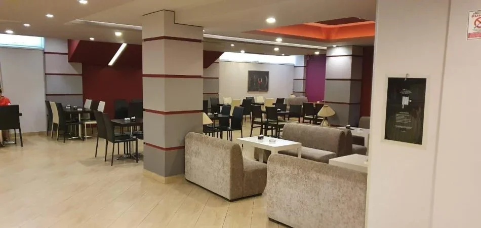 Durres, SHITET AMBJENT BIZNESI   200 m² 250.000 € (QENDER DURRES!)