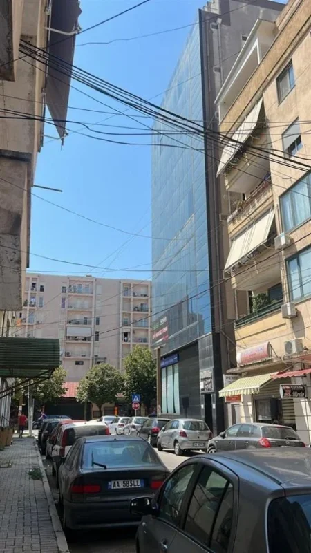 Durres, SHITET AMBJENT BIZNESI   200 m² 250.000 € (QENDER DURRES!)