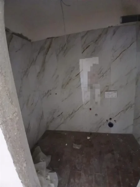 Tirane, shitet apartament 1+1 Kati 3, 74 m² 115.000 € (Ish Sheshi Shiponja)